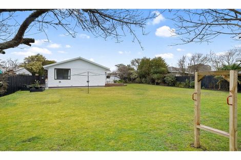 Photo of property in 17a Chadbury Street, Parklands, Christchurch, 8083