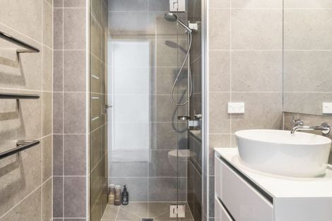 Photo of property in 2/22 Peterborough Street, Christchurch Central, Christchurch, 8013