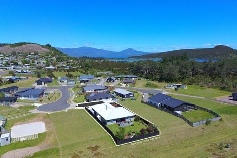 Photo of property in 5 Kohuhu Place, Motuoapa, 3382