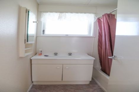 Photo of property in 18 Noni Street, Turangi, 3334