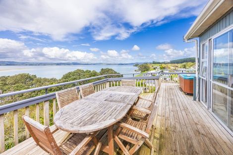 Photo of property in 102 Amopo Street, Kawhia, 3889