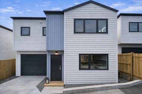 Photo of property in 17b Trinidad Road, Sunnynook, Auckland, 0620