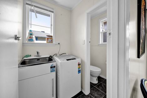 Photo of property in 22 Elizabeth Street, Patea, 4520