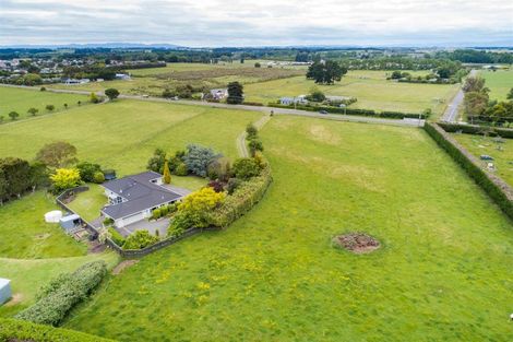 Photo of property in 130 Parewanui Road, Bulls, 4894