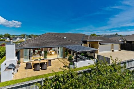 Photo of property in 10 Maple Lane, Huapai, Kumeu, 0810