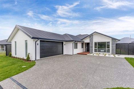 Photo of property in 118 Broadlands Drive, Rolleston, 7615