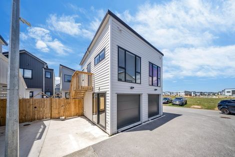 Photo of property in 4 Tukauri Place, Papakura, 2110