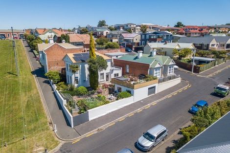 Photo of property in 20 Parkhill Avenue, Mornington, Dunedin, 9011