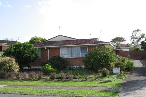 Photo of property in 2/19 Luton Avenue, Sunnyhills, Auckland, 2010