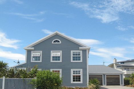 Photo of property in 82 Aston Drive, Waimairi Beach, Christchurch, 8083