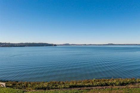 Photo of property in 6 Turbine Way, Hobsonville, 0616