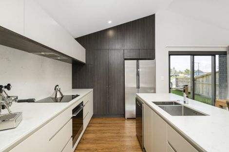 Photo of property in 43 Goodwin Crescent, Pyes Pa, Tauranga, 3112