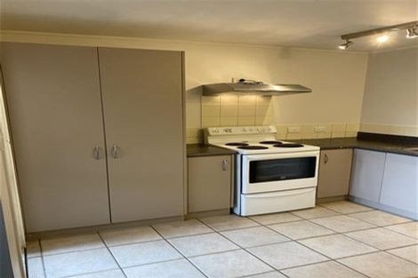 Photo of property in 79 Queenstown Road, Onehunga, Auckland, 1061