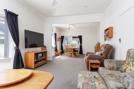 Photo of property in 33 Kelvin Street, Inner Kaiti, Gisborne, 4010