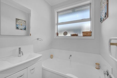 Photo of property in 8 Rata Street, Rangiora, 7400