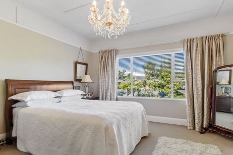 Photo of property in 12 Parsonage Road, Waimate, 7924