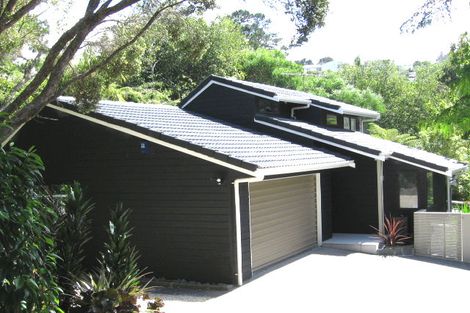 Photo of property in 72 Braemar Road, Castor Bay, Auckland, 0620