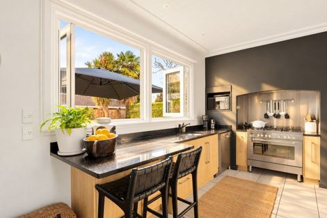 Photo of property in 83a Hall Street, Cambridge, 3434
