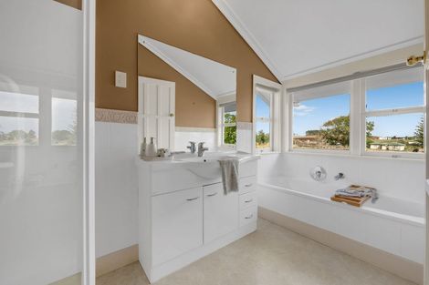 Photo of property in 892 Waiuku Road, Mauku, Pukekohe, 2678