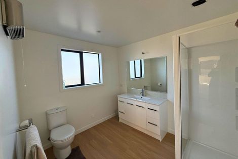 Photo of property in 8 Warbler Lane, Albert Town, Wanaka, 9305