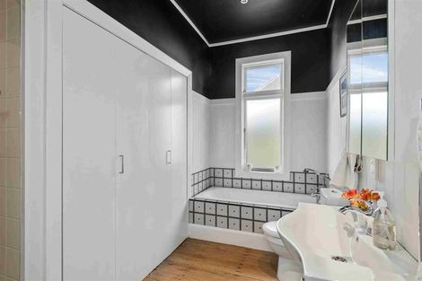 Photo of property in 88 Mays Road, St Albans, Christchurch, 8052