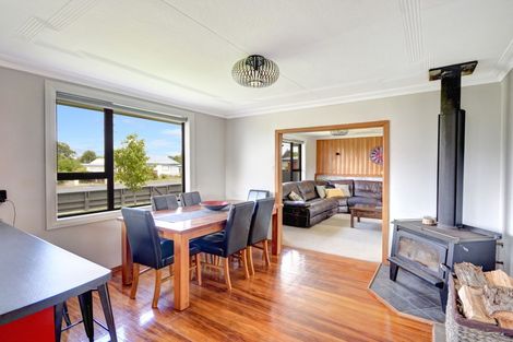 Photo of property in 28 Shakespeare Street, Milton, 9220