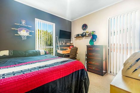 Photo of property in 10 Kentucky Crescent, Nawton, Hamilton, 3200