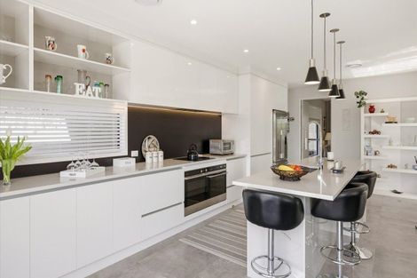 Photo of property in 6 Sarcodia Place, Papamoa Beach, Papamoa, 3118