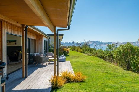 Photo of property in 6 Kuiwai Drive, Rainbow Point, Taupo, 3330