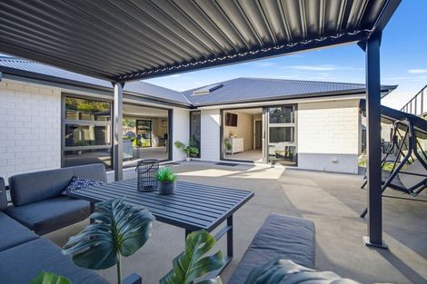 Photo of property in 19 Grove Avenue, Weston, Oamaru, 9401