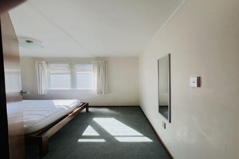 Photo of property in 6 Lewis Place, Highbury, Palmerston North, 4412