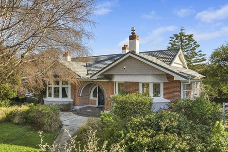 Photo of property in 20 Hargest Crescent, Saint Kilda, Dunedin, 9012
