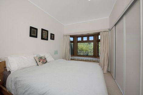 Photo of property in 14 View Road, Houghton Bay, Wellington, 6023