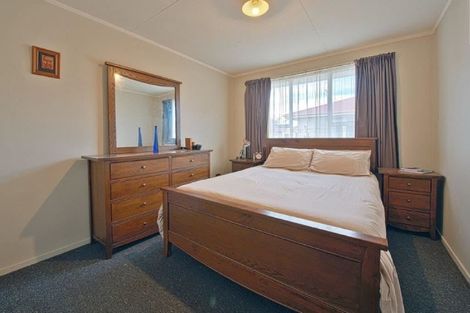 Photo of property in 7 Kirkcaldy Crescent, Flaxmere, Hastings, 4120