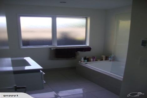 Photo of property in 211a Springfield Road, St Albans, Christchurch, 8014