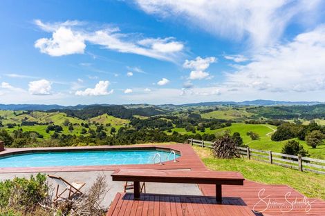 Photo of property in 338a Wairere Road, Paparoa, 0571