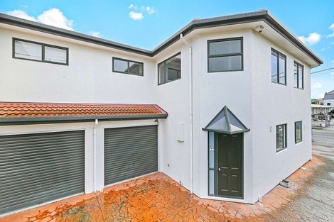 Photo of property in 2/288 Hereford Street, Christchurch Central, Christchurch, 8011