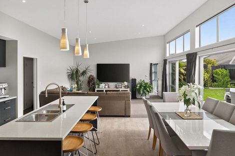 Photo of property in 42 Nautilus Drive, Papamoa Beach, Papamoa, 3118