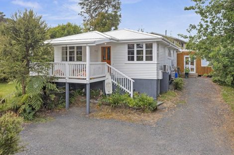 Photo of property in 5 Cross Street, Raglan, 3225