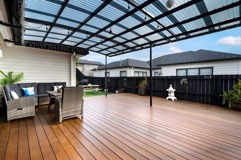 Photo of property in 145 Matua Road, Huapai, Kumeu, 0810