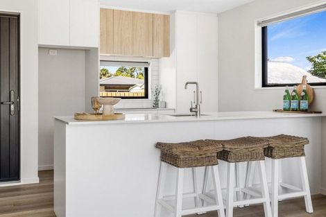 Photo of property in 2/32 Hammersley Avenue, Shirley, Christchurch, 8013