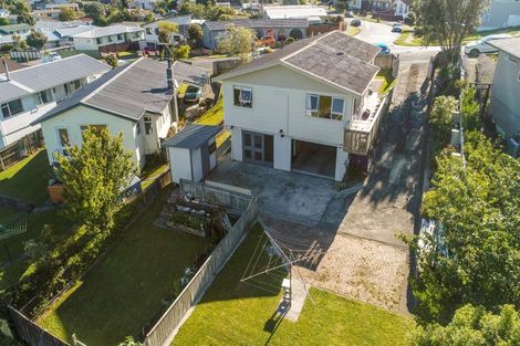 Photo of property in 40 Conclusion Street, Ascot Park, Porirua, 5024