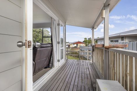 Photo of property in 6 Yates Street, Otaki Beach, Otaki, 5512