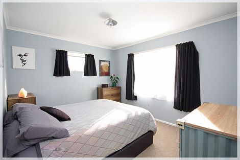 Photo of property in 49 Strathmore Avenue, Levin, 5510