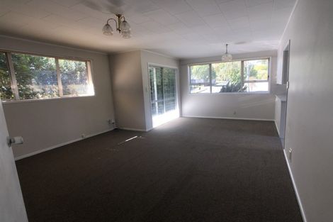Photo of property in 20a Lidcombe Place, Avondale, Auckland, 1026