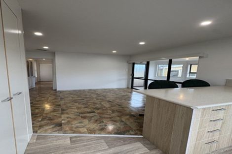 Photo of property in 11 Takanini Road, Takanini, 2112
