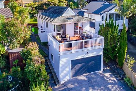 Photo of property in 56 Wyoming Avenue, Murrays Bay, Auckland, 0630