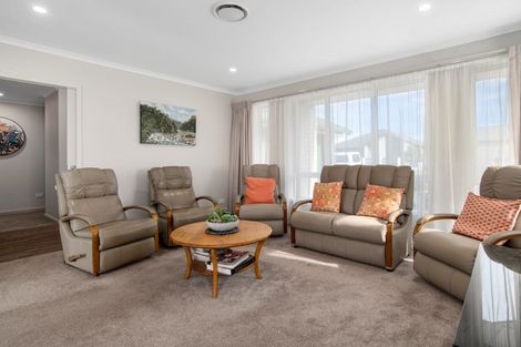 Photo of property in 8 Fearnley Grove, Pyes Pa, Tauranga, 3112