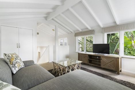 Photo of property in 17 West End Road, Herne Bay, Auckland, 1022