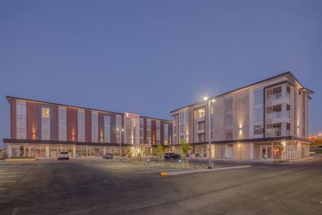 Photo of property in 302/7 Kaipiho Lane, Albany, Auckland, 0632